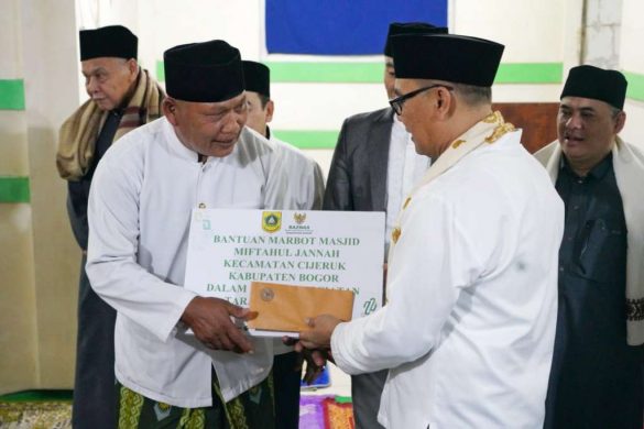 Jembatan Amblas Warga Dua Desa Di Malangbong Garut Kerjakan Dengan